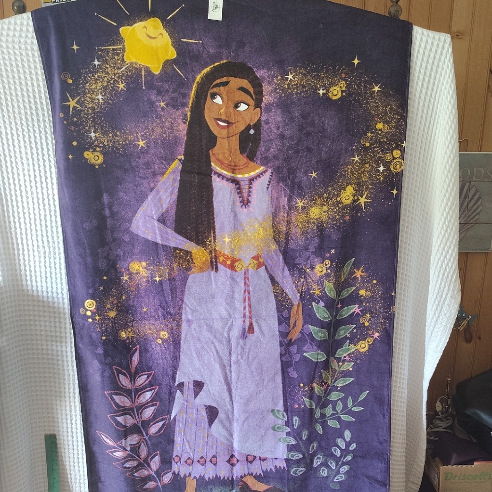 Disney 'Wish' 65" Character Beach Towel NWT